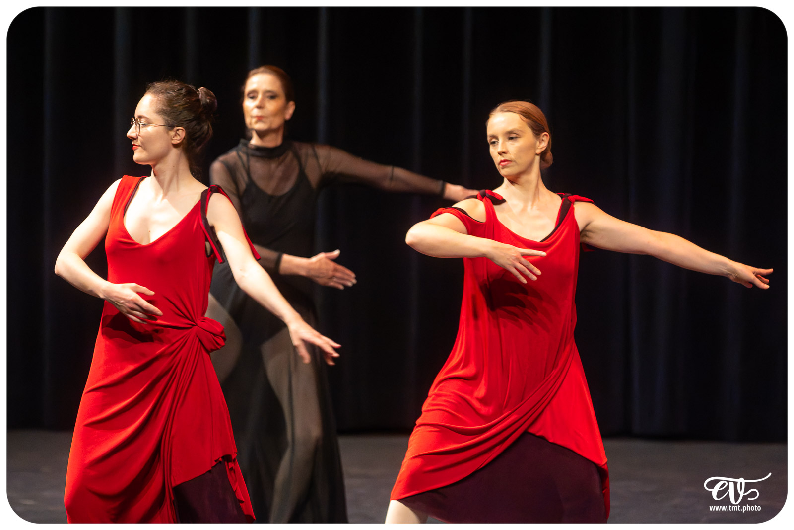 ECOLE DE DANSE CÉCILE ADAMOW